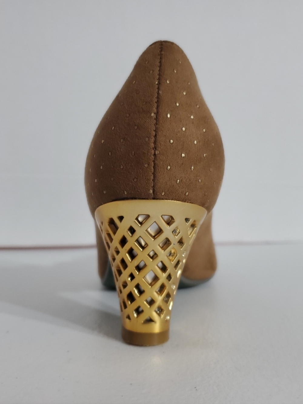 Poetic License Darla's Dream 6.5 Brown Mary Jane Heels Gold Embellishments - Picture 7 of 10